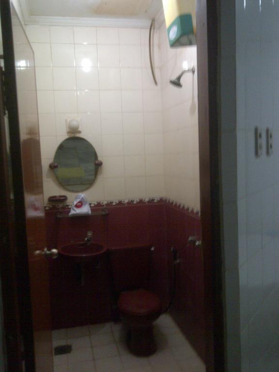 ג'קרטה Hotel Pinangsia מראה חיצוני תמונה